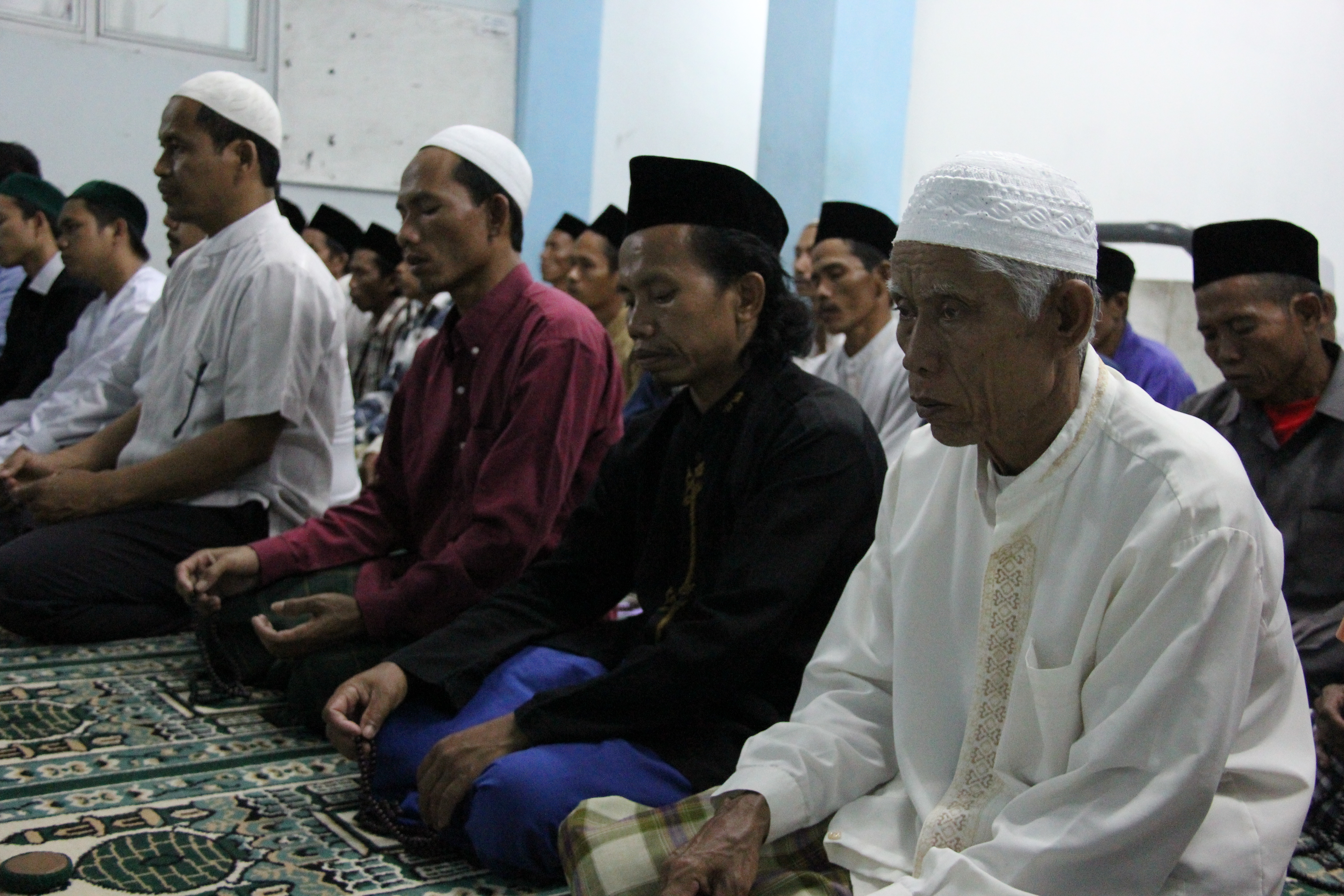 Lebaran Muslim Syiah Sampang di Pengungsian