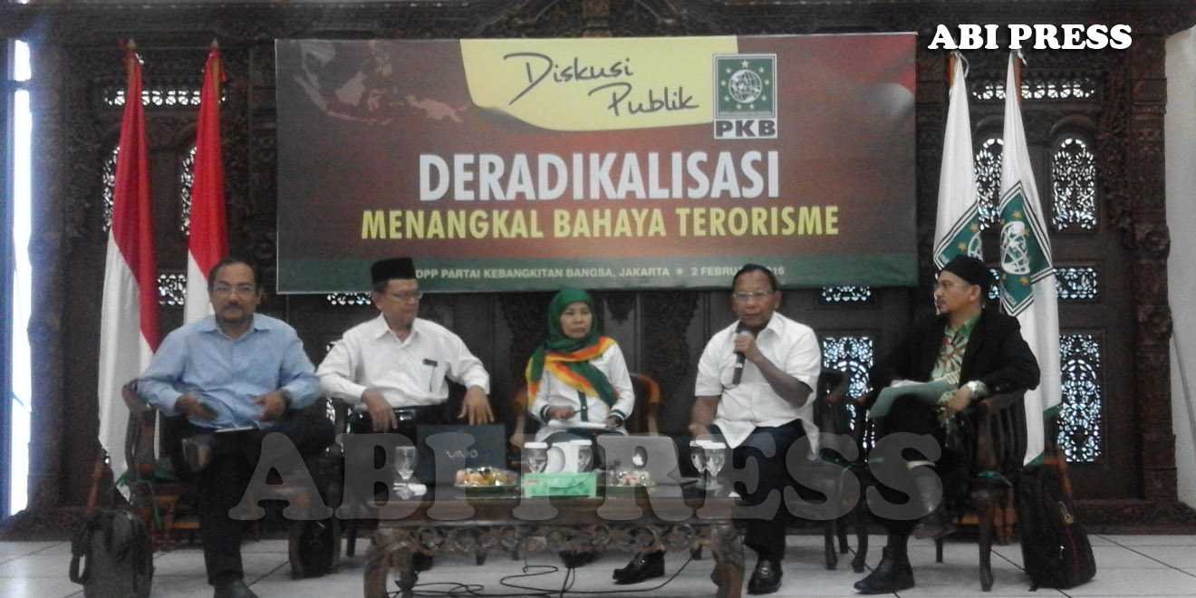 (dr Kiri) Nasir Abbas, Prof. Machasin, Saud Usman Nasution, dan KH An'im Machrus