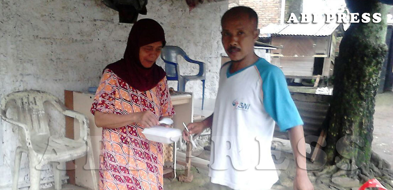 Melestarikan Tradisi Sedekah Bubur Syura