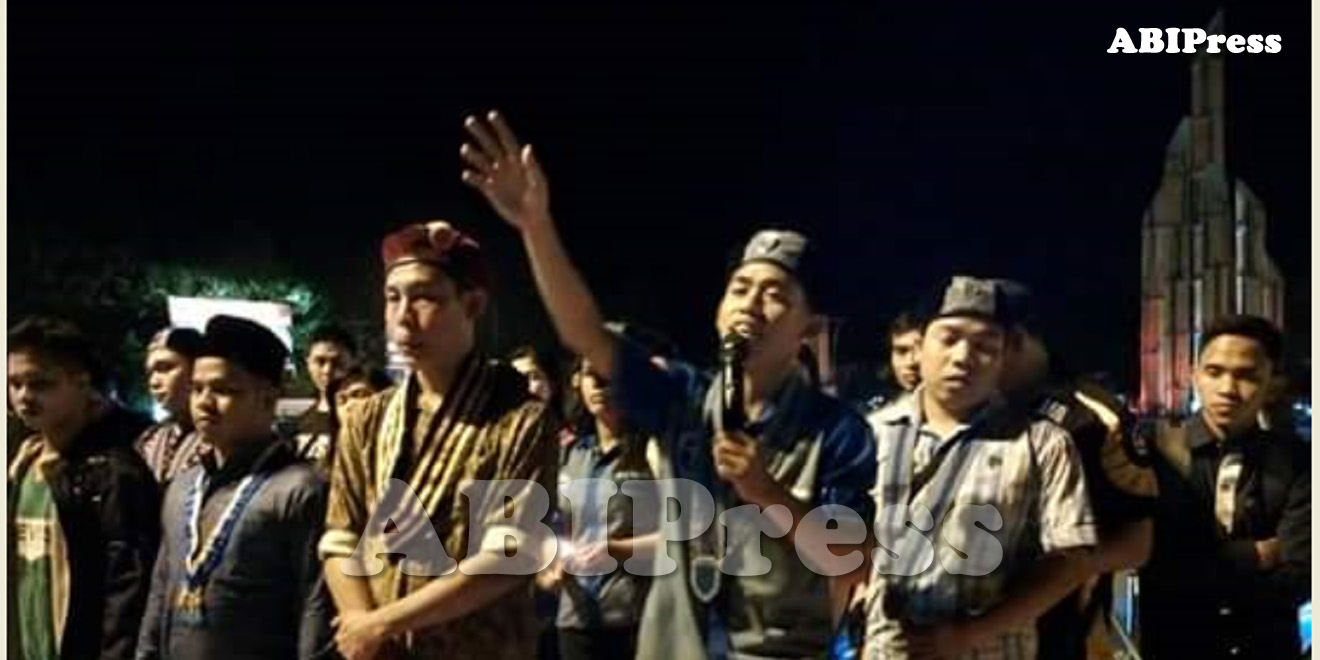 Bom Gereja, Aksi 1000 lilin, Khatulistiwa berdoa