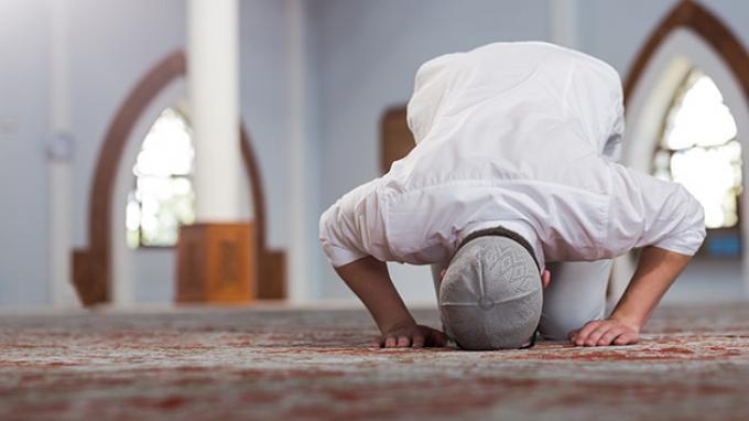 Salat dan Doa: Komunikasi dengan Tuhan