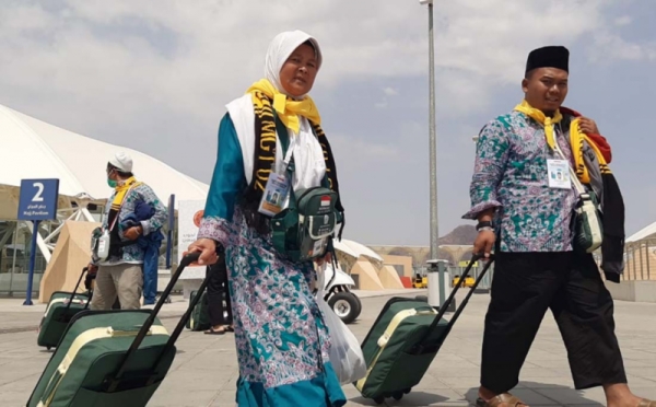 Jamaah Haji Indonesia Mulai Berangkat ke Tanah Suci