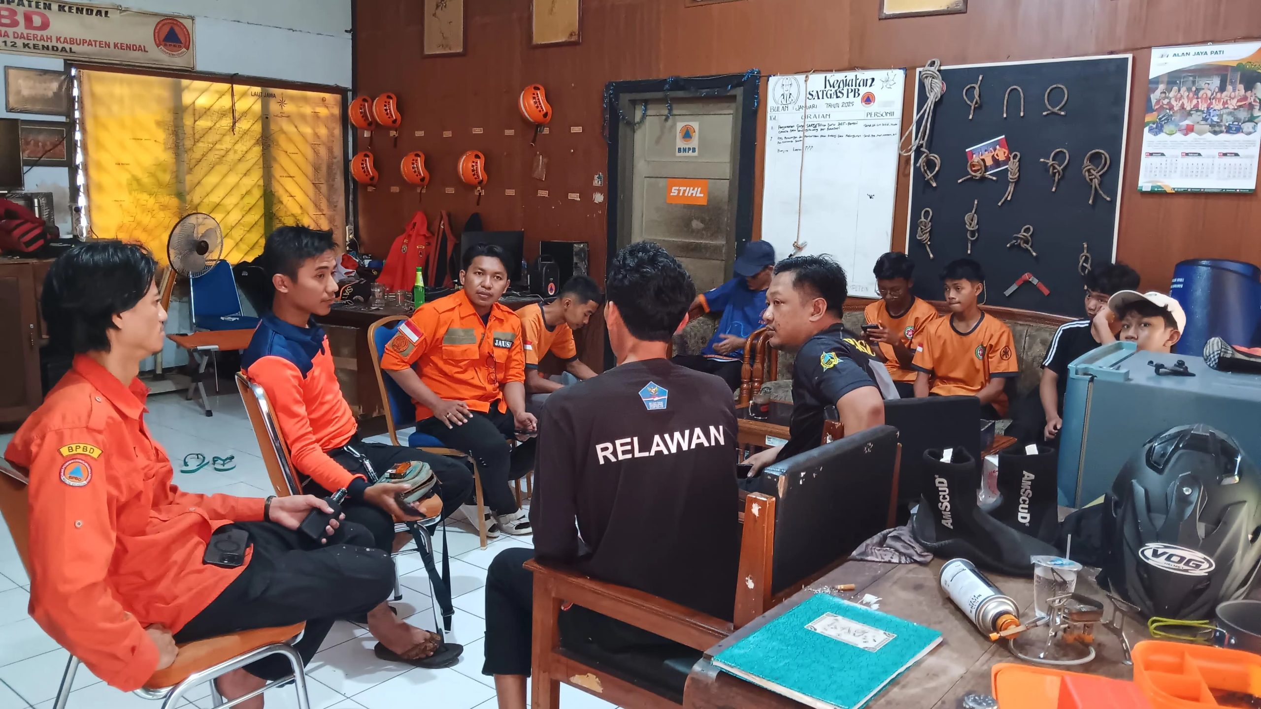 Tim Rescue ABI Responsif Bantu Korban Banjir dan Longsor di Tunggulrejo, Kendal