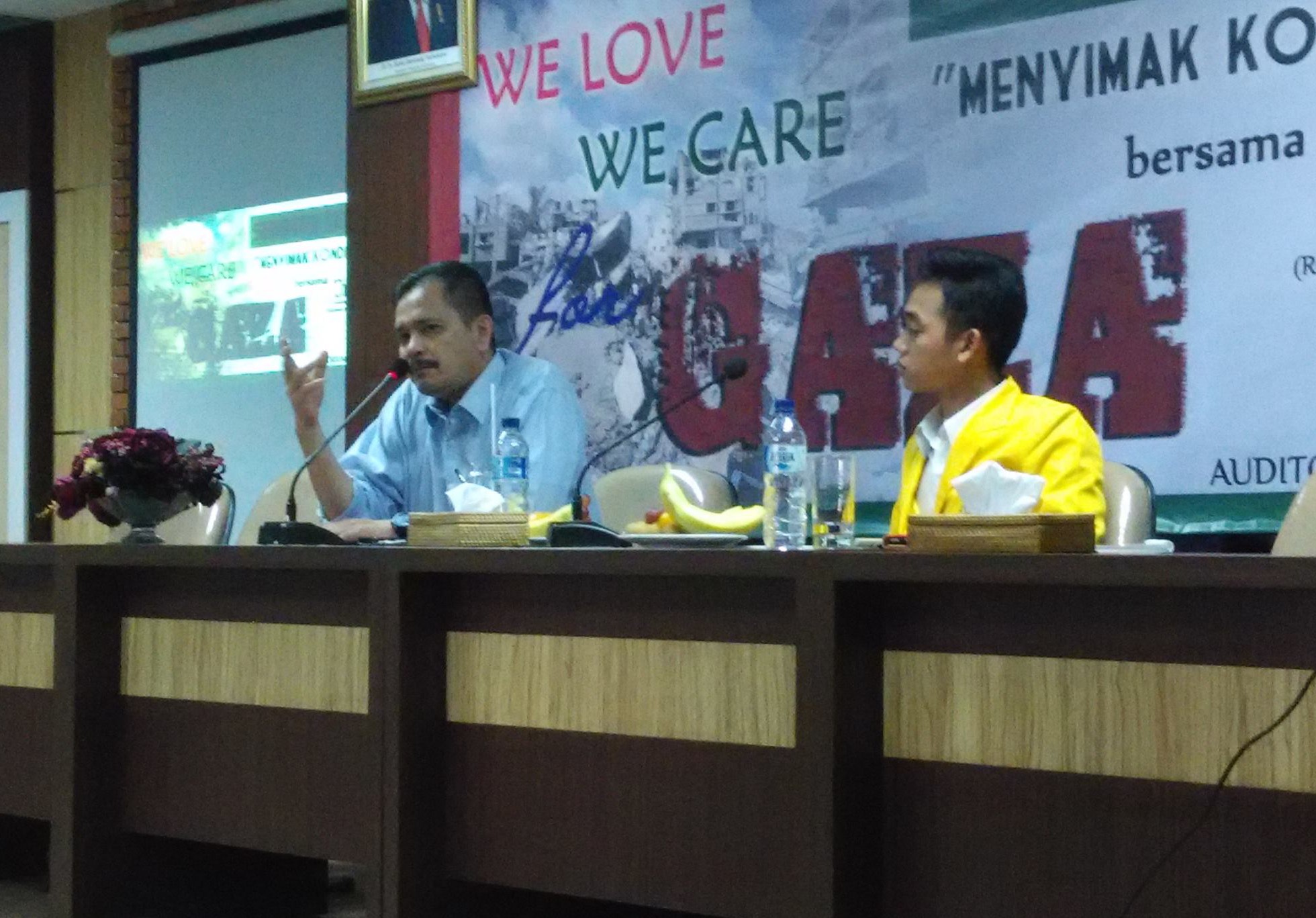 STFI Sadra: "We Love , We Care For Gaza"
