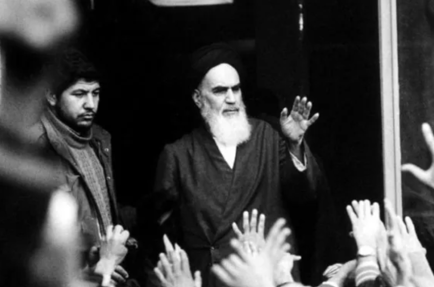 Imam Khomeini: Bapak Revolusi Islam