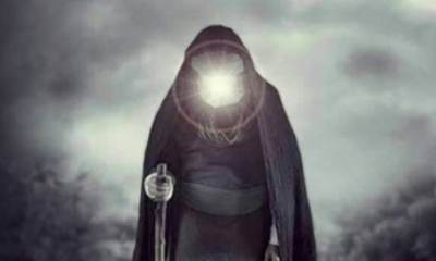 Jadilah Perhiasan, Bukan Noda