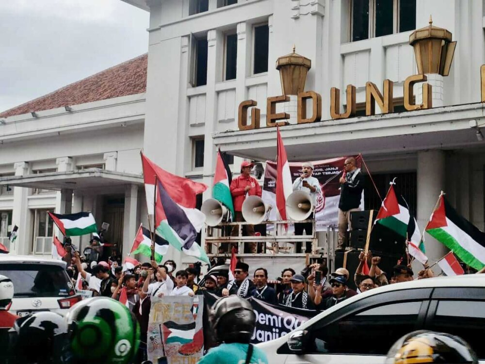 Aksi Solidaritas Yaumul Quds Internasional di Bandung: Janji Setia Warga Jawa Barat untuk Palestina