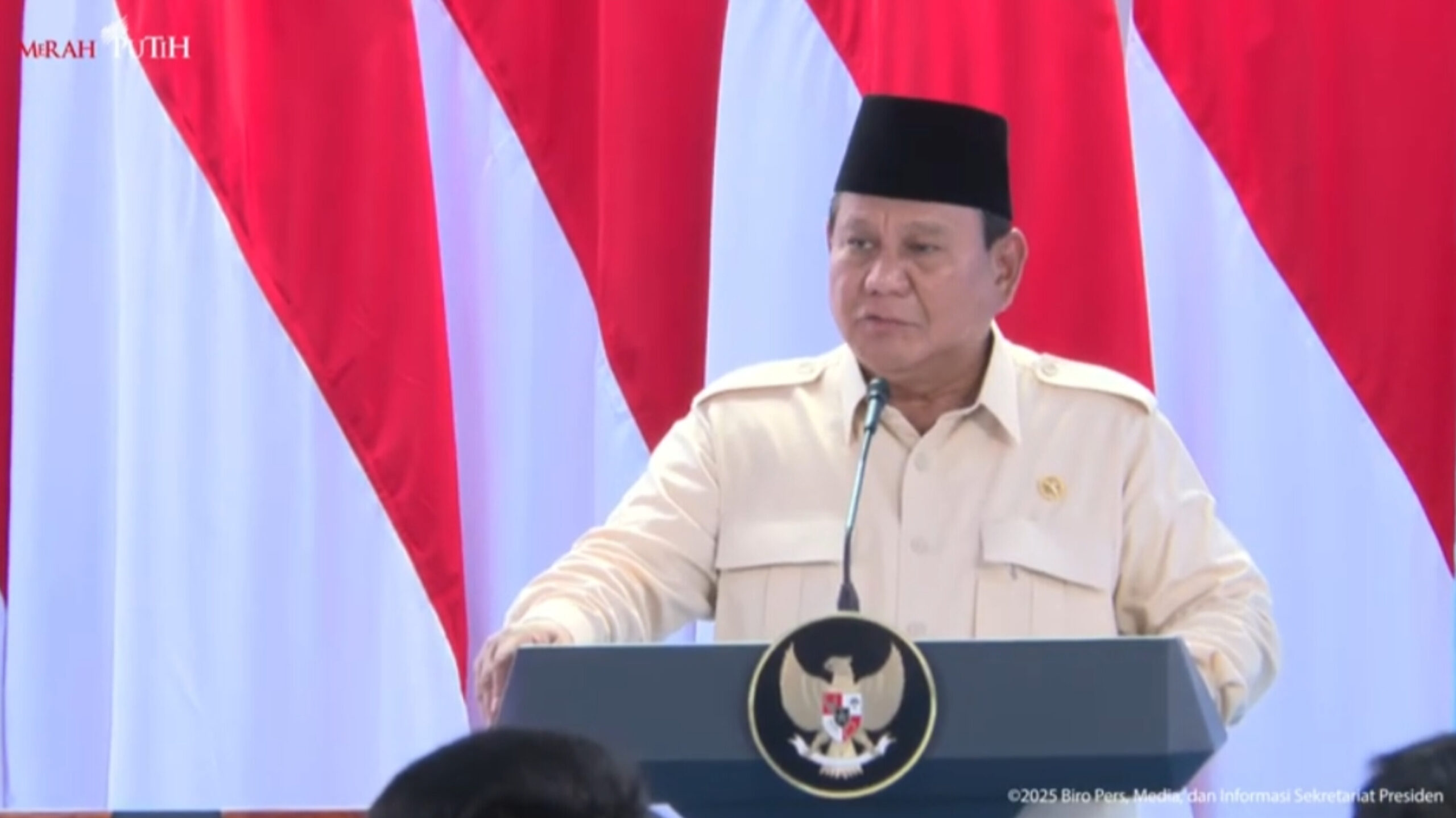 Presiden Prabowo Soroti Ketimpangan Anggaran dan Infrastruktur Sekolah: “Toilet Saja Cuma Satu!”