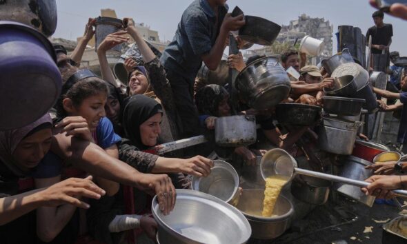 Bantuan Masuk ke Gaza Hanya ‘Tetes Demi Tetes’