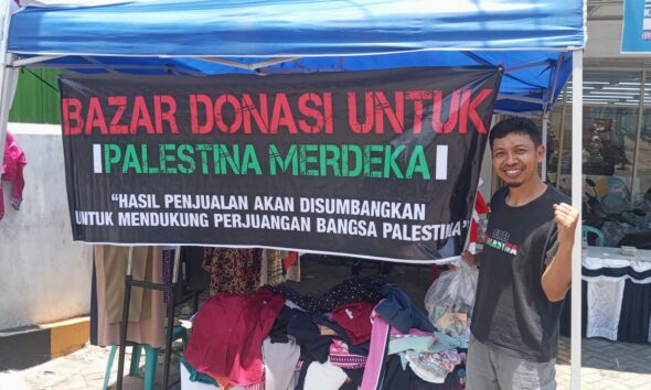 Balikpapan Peduli Palestina (BPP) Gelar Bazar Amal untuk Palestina, Semangat Tak Surut Meski Diguyur Hujan