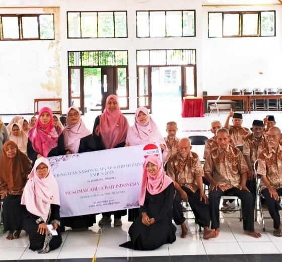 Muslimah ABI Jateng dan Jepara Kunjungi Panti Jompo: Menebar Kasih, Meneladani Keteguhan