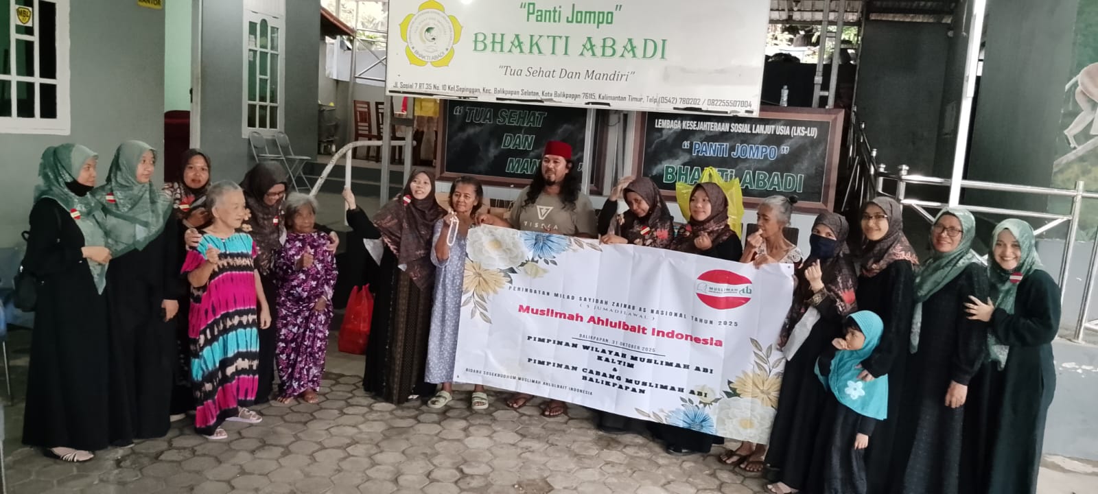 Peringati Milad Sayyidah Zainab a.s., Muslimah ABI Kaltim dan Balikpapan Tebar Kasih di Panti Jompo