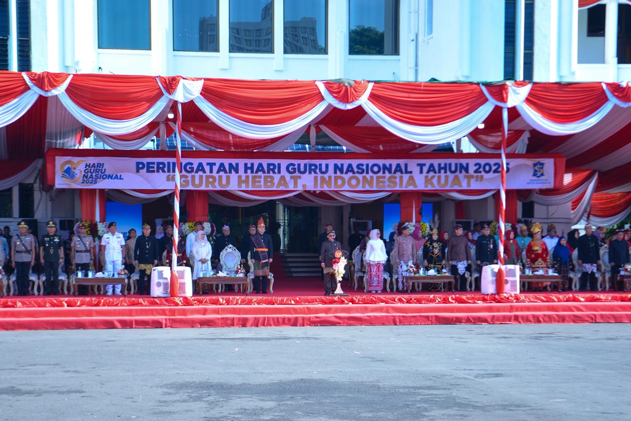 Reposisi Strategis Peran Guru: Dari Penghormatan Seremonial ke Agenda Kebijakan