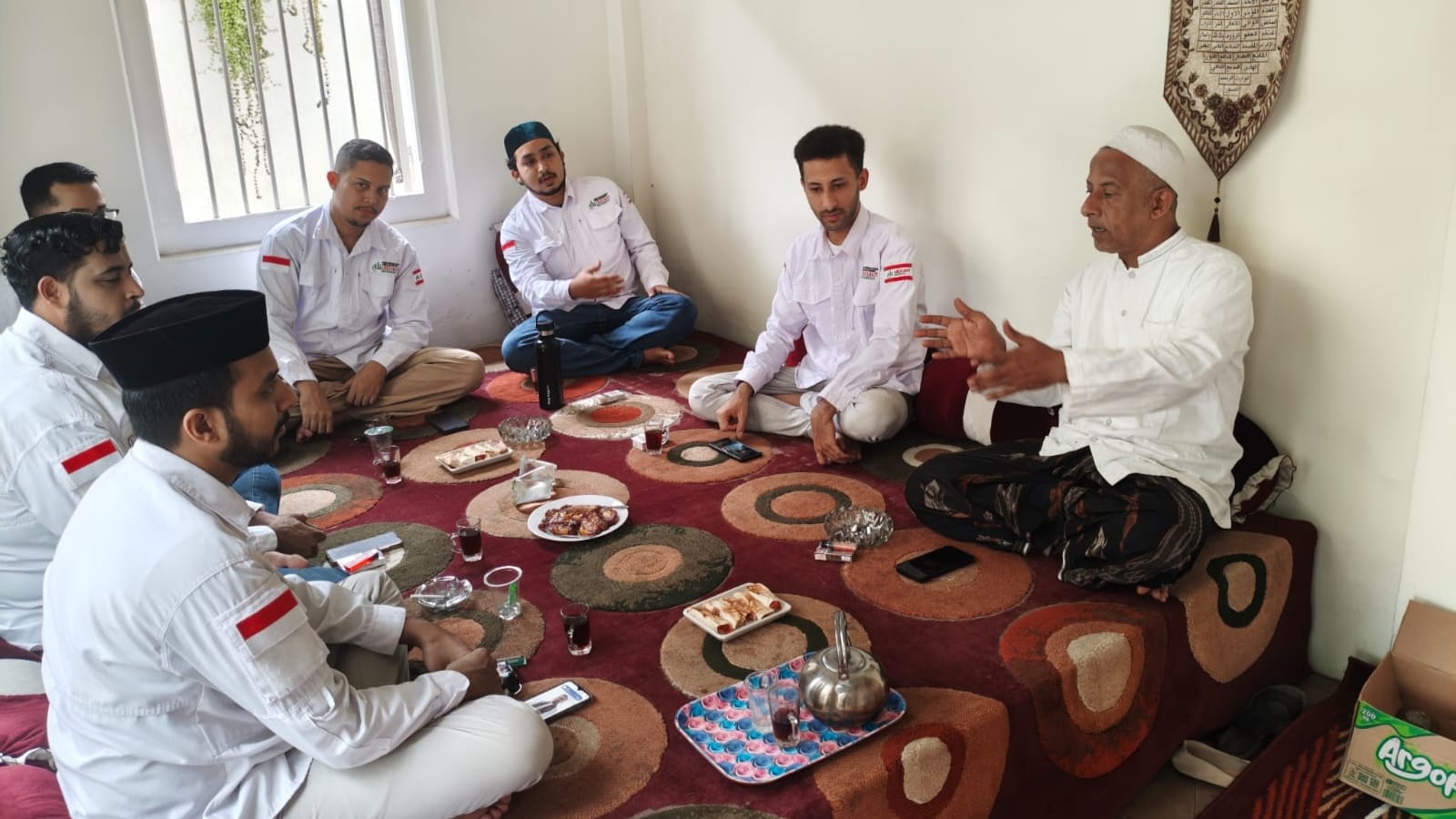 Menyulam Khidmat di Kampung Arab Situbondo