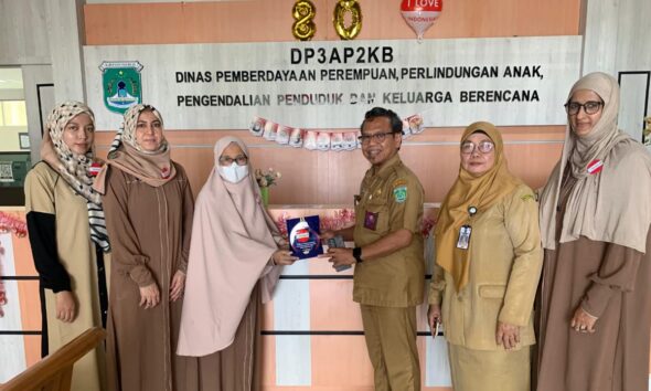 Muslimah ABI Kabupaten Pasuruan Kunjungi DP3AP2KB dalam Rangka Milad Sayyidah Fatimah a.s.