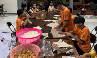 ABI Responsif-HIKDMAT Salurkan Makanan Bagi Warga Terdampak Banjir di Kalinyamatan
