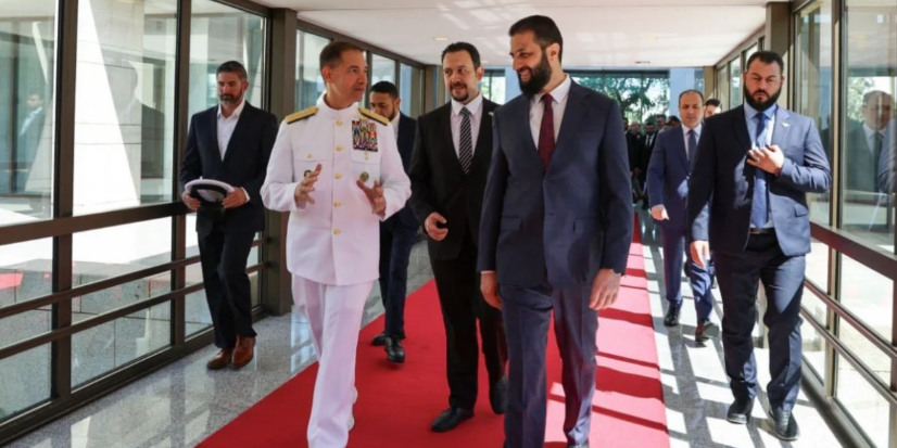 Cooper dan Al-Sharaa Bahas De-eskalasi dengan SDF serta Dukungan Pemindahan Tahanan ISIS