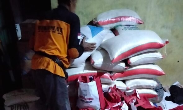 Sinergi Relawan dan TNI–Polri Tangani Longsor di Desa Tempur, Jepara