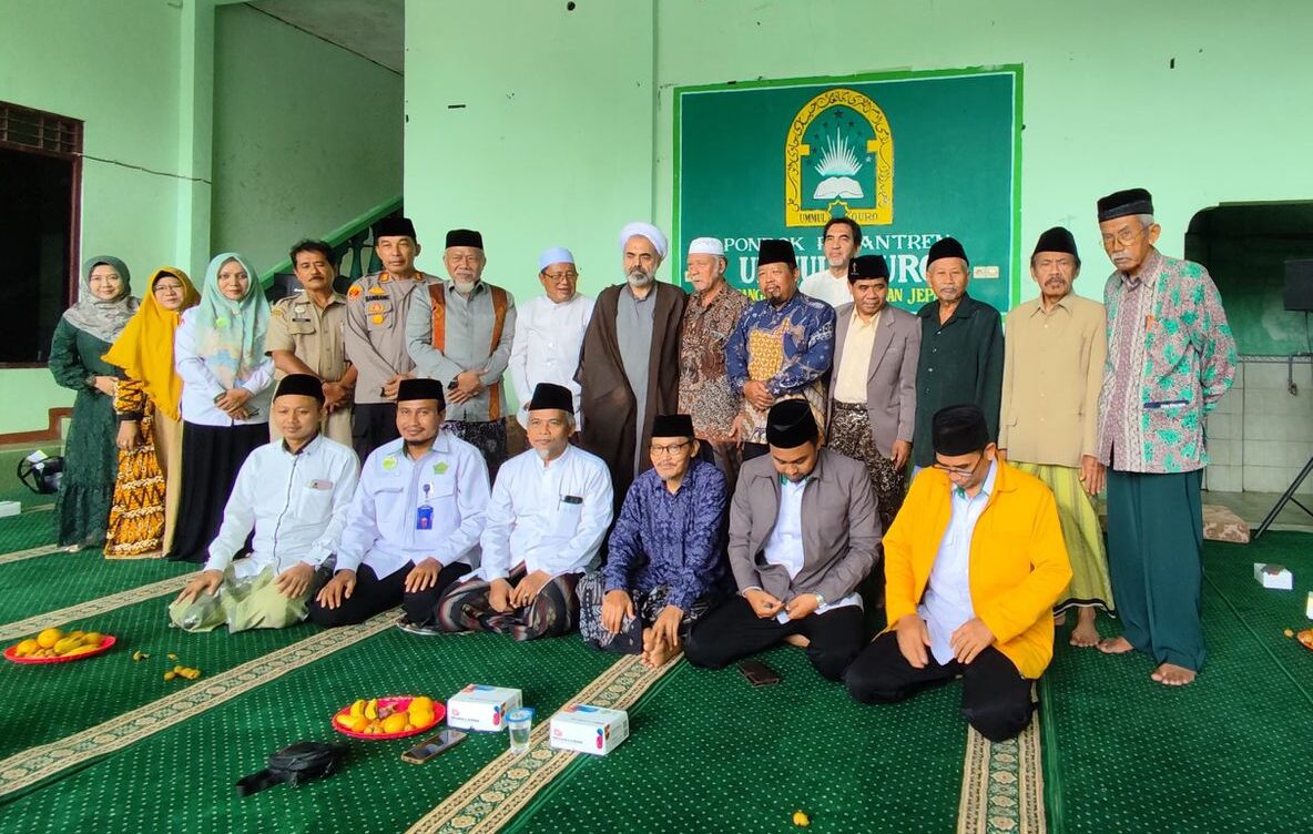 Direktur Islamic Cultural Center Jakarta Beri Sambutan pada Rapat Evaluasi MUI Jepara