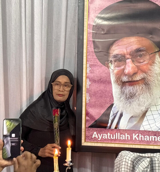 Ratusan Warga dan Tokoh Ikuti Doa dan Teken Petisi Solidaritas untuk Iran di Kediaman Dubes Iran Jakarta