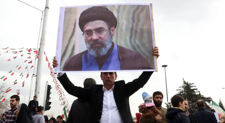 Ayatullah Mojtaba Khamenei Resmi Menjadi Pemimpin Tertinggi Iran, Kedubes Iran Tegaskan Hak Bela Diri