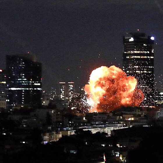 Rudal IRGC Hantam Pusat Data Amazon, Janji “Membutakan” AS dan Israel