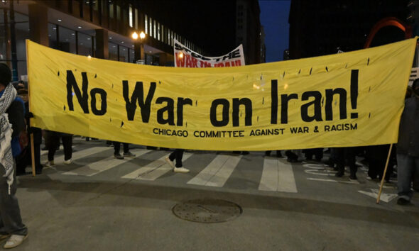 “No War with Iran”: Gelombang Demonstrasi Anti-Perang Meluas di Seluruh Amerika Serikat