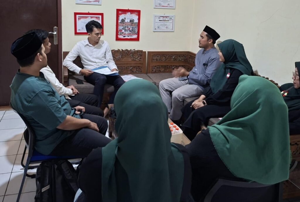 Kunjungan DPD & Pimcab Muslimah ABI Kota Bogor ke Kakesbangpol. (Dok. ABI) Kunjungan DPD & Pimcab Muslimah ABI Kota Bogor ke Kakesbangpol. (Dok. ABI)