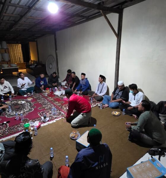 Pengurus DPW ABI Bali dan IJABI Bali berfoto bersama usai temu silaturahmi di Mahagony Terazo Bali, Senin (18/5/2026), dalam upaya memperkuat sinergi organisasi Ahlul Bait dan kontribusi sosial bagi masyarakat Bali.