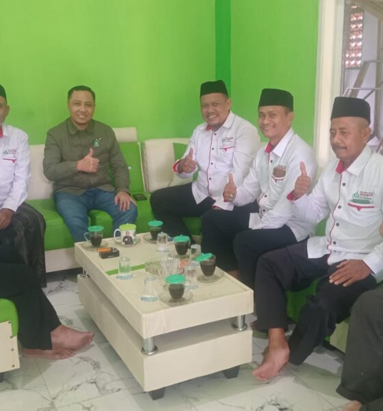DPD Ahlulbait Indonesia Kota Probolinggo bersilaturahmi dengan Wakil Ketua DPRD Gus Mujib guna memperkuat persatuan umat dan kolaborasi sosial.