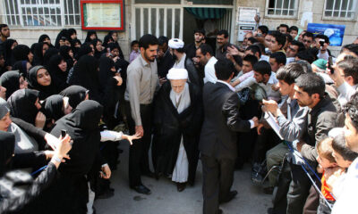 Ayatullah Behjat dikenang karena kesederhanaan, kedalaman spiritual, dan keteladanannya dalam menjaga akhlak serta hubungan dengan Allah.