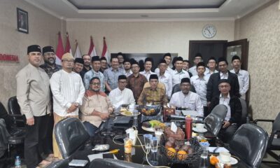 Jajaran DPW ABI Jawa Barat berfoto bersama pimpinan DPP ABI usai agenda silaturahmi dan konsolidasi organisasi di Jakarta, Kamis (20/5/2026).