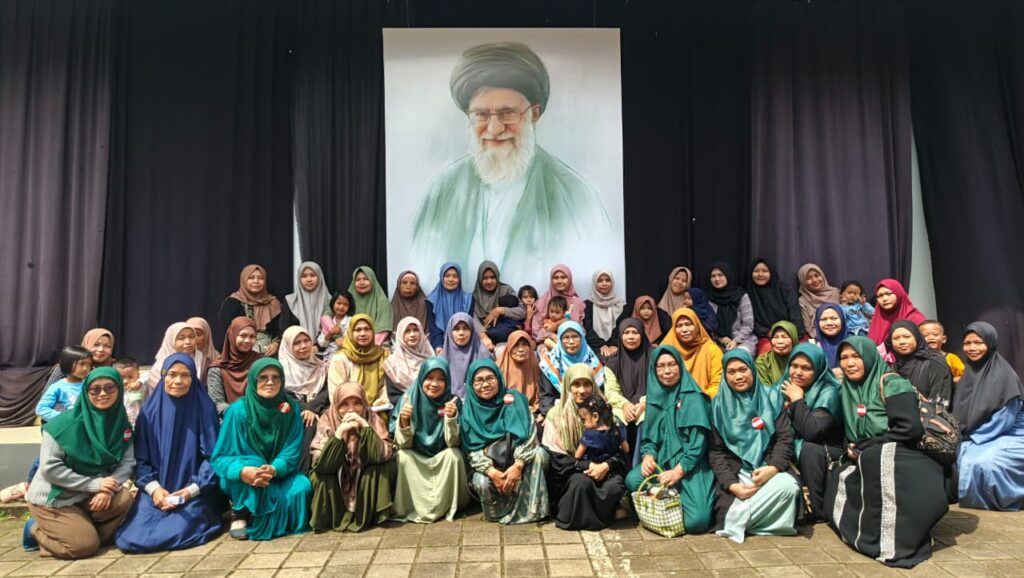 Silaturahmi Muslimah ABI Garut berlangsung hangat dengan materi tentang masyarakat Mahdawi serta pentingnya peran perempuan dalam kehidupan umat.