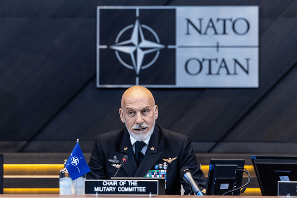Ketua Komite Militer NATO, Laksamana Giuseppe Cavo Dragone. (Farsnews Agency)