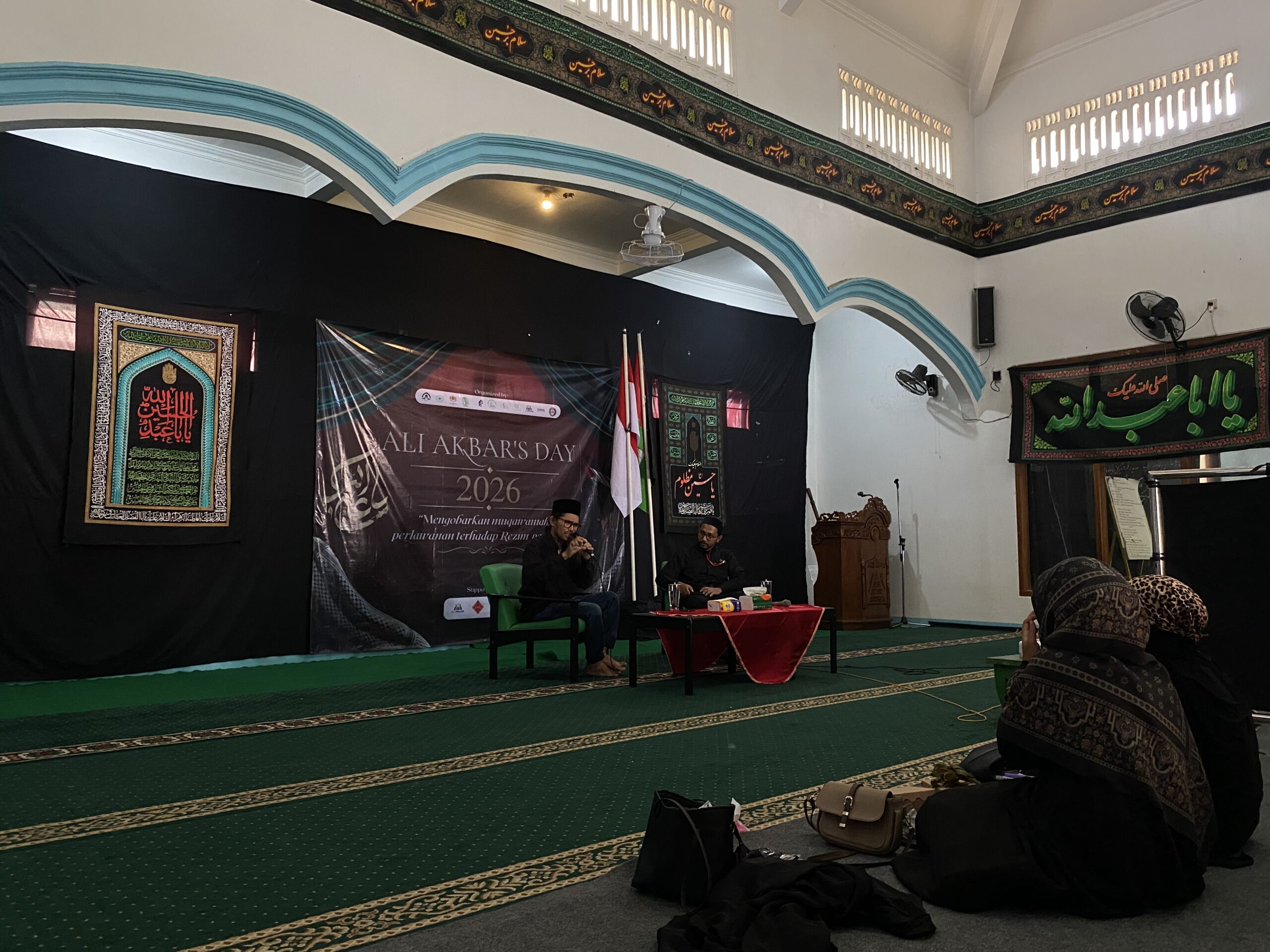 Puluhan pemuda dan pemudi mengikuti Ali Akbar's Day (AAD) Jepara 2026 di Mushala Al-Husaini, Bangsri, Jepara, Ahad (21/6/2026).