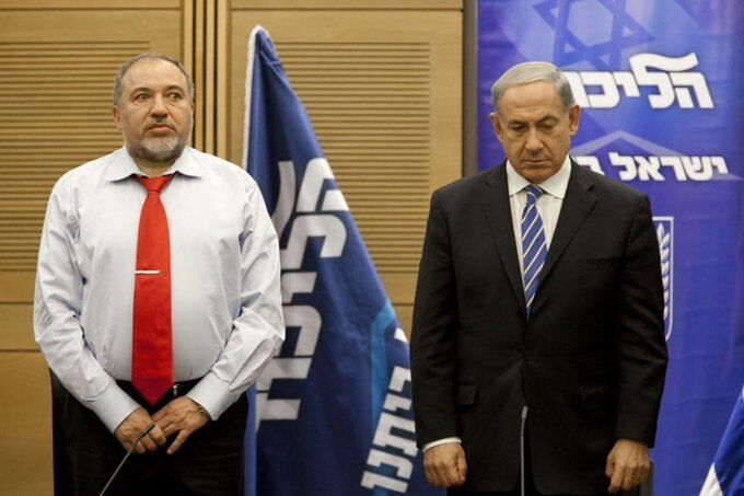 Ketua partai oposisi Yisrael Beiteinu, Avigdor Lieberman, mengkritik keras kesepakatan Iran-Amerika Serikat dan menyebutnya sebagai ancaman strategis bagi kepentingan Israel. (Foto: Reuters)