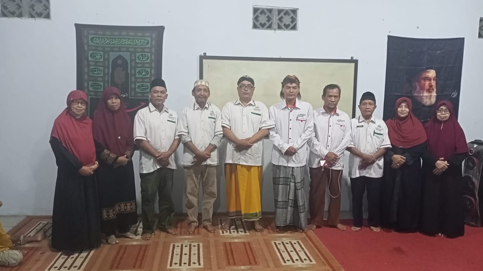 Pengurus DPD dan Pimcab Muslimah ABI Kediri berfoto bersama usai rapat rutin yang menyepakati penguatan kolaborasi program kerja dan evaluasi RKAT 2026.