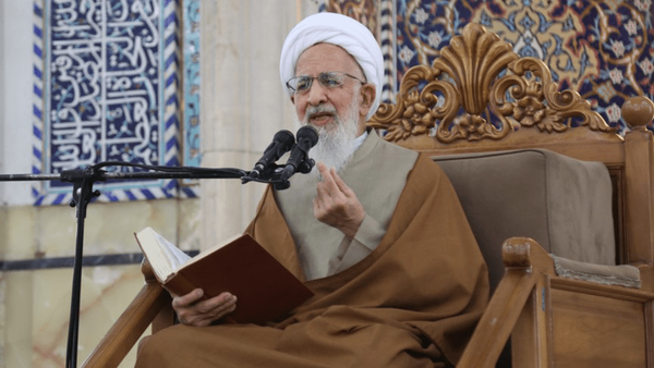 Ayatullah Abdullah Jawadi Amoli dijadwalkan memimpin salat jenazah Imam Sayyid Ali Khamenei dalam prosesi penghormatan di Kota Qom.