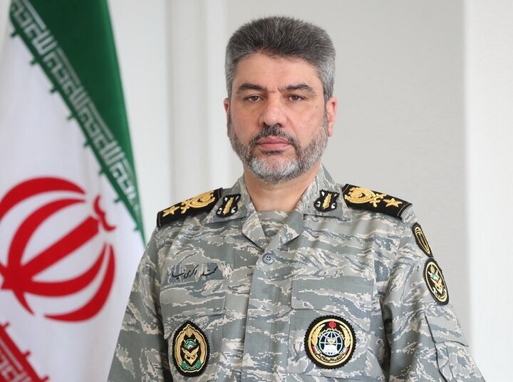 Juru Bicara Angkatan Bersenjata Iran, Brigjen Mohammad Akrami-Nia, menyampaikan pernyataan mengenai tahap baru serangan balasan dan kesiapan militer Iran.