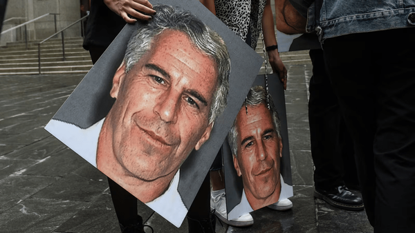 Kasus Jeffrey Epstein kembali menjadi sorotan setelah JD Vance menyinggung dugaan koneksi dengan badan intelijen.