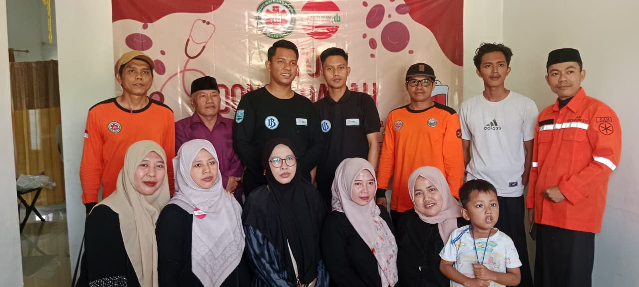 Muslimah ABI Lumajang Bersama PMI Gelar Donor Darah, Bangun Kedekatan dengan Masyarakat