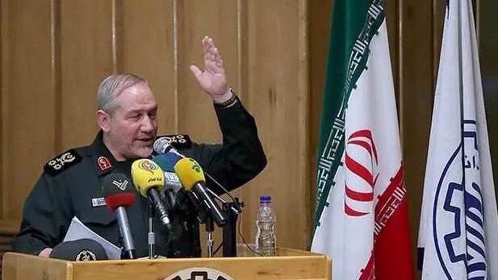 Penasihat senior militer Iran, Mayor Jenderal Yahya Rahim Safavi, saat menyampaikan pandangannya mengenai peran Poros Perlawanan dalam dinamika keamanan kawasan.