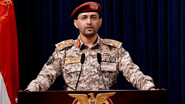 Juru Bicara Angkatan Bersenjata Yaman, Yahya Saree, mengumumkan dimulainya blokade laut terhadap Arab Saudi sebagai bagian dari penerapan doktrin "blokade dibalas blokade.