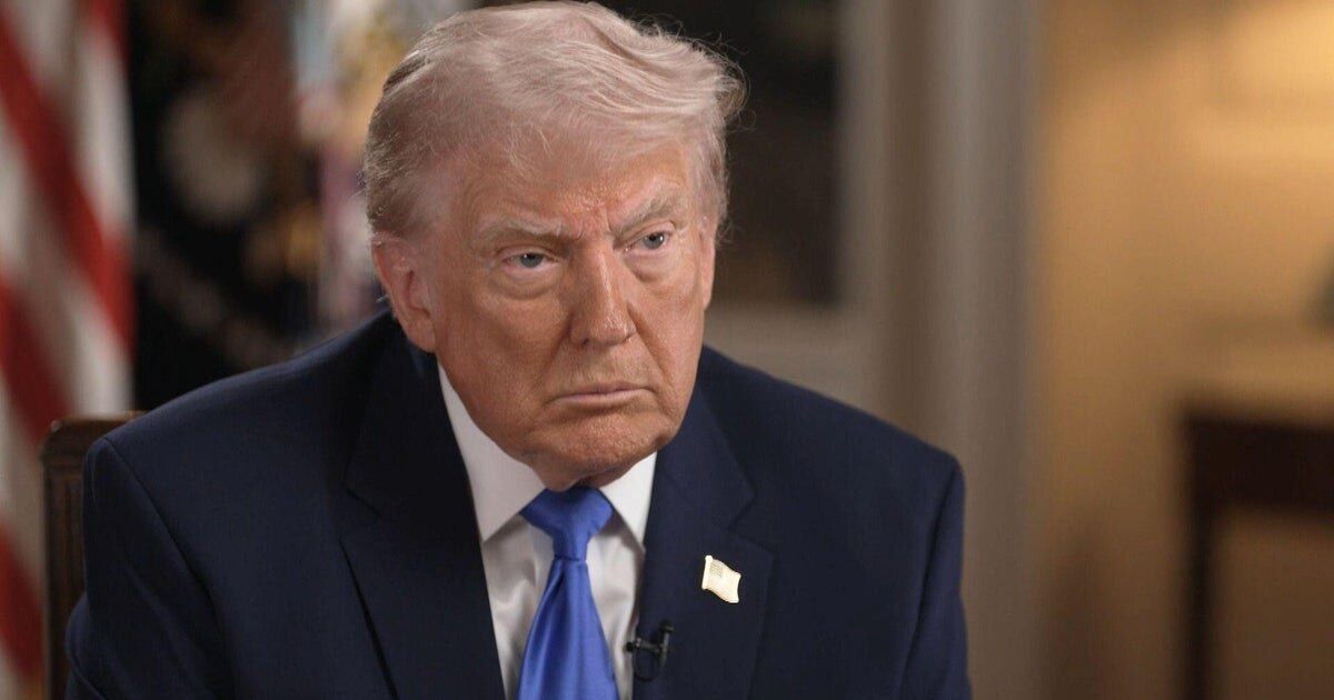 Donald Trump mengumumkan rencana tarif baru terhadap Uni Eropa sebagai respons atas denda miliaran dolar yang dijatuhkan kepada perusahaan teknologi Amerika.