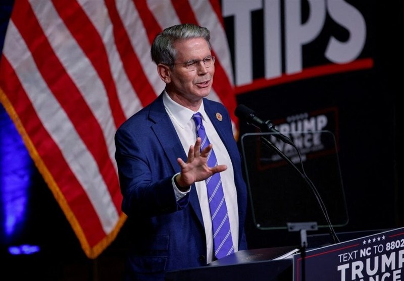 Perubahan strategi Washington terhadap Iran bergeser dari operasi militer menuju tekanan ekonomi setelah The Independent menilai tujuan awal perang belum tercapai.