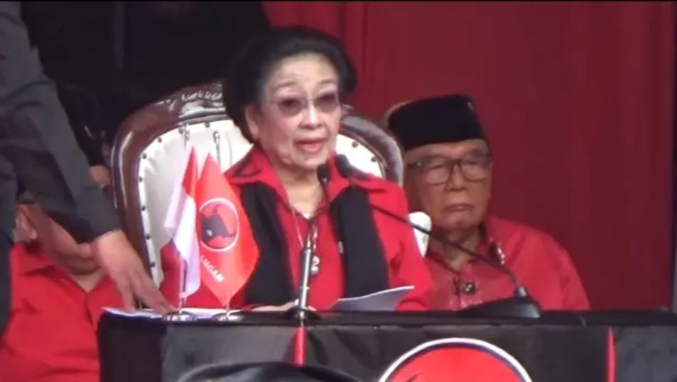 Dalam HUT RI ke-81, Megawati menyerukan kemandirian ekonomi serta penguasaan ilmu pengetahuan dan teknologi dengan belajar dari Iran.