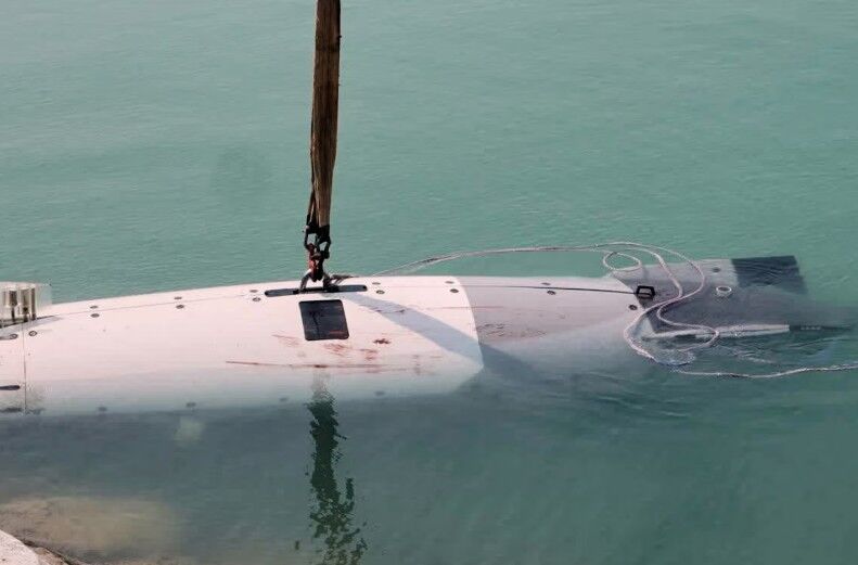 Kendaraan bawah laut nirawak Dive-LD buatan Anduril yang disebut IRGC telah ditangkap di pintu masuk Selat Hormuz. Sistem tersebut dirancang untuk misi bawah laut otonom, termasuk pengawasan, pemetaan dasar laut, dan deteksi ranjau.