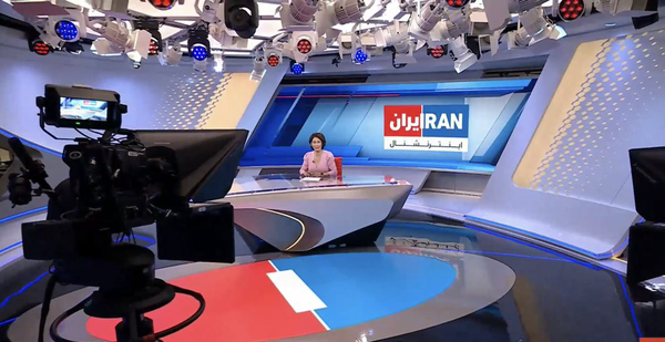 Pakar Iran International Nejat Bahrami yang mengaitkan Houthi dengan serangan ke Makkah dalam unggahan media sosial.