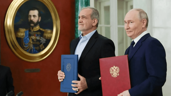 Juru bicara Kremlin Dmitry Peskov menegaskan Rusia akan terus menjaga dan mengembangkan hubungan kemitraannya dengan Iran di tengah tekanan dari Amerika Serikat.