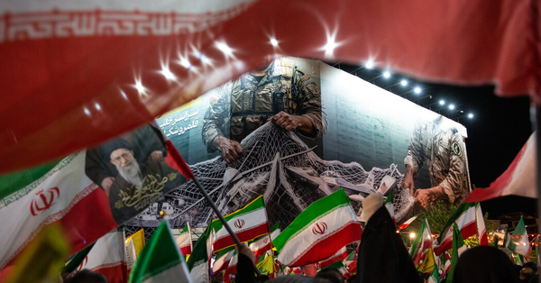 John Mearsheimer menilai serangan Amerika Serikat dan Israel terhadap Iran justru memperkuat persatuan masyarakat Iran di tengah persepsi adanya ancaman terhadap negara tersebut.